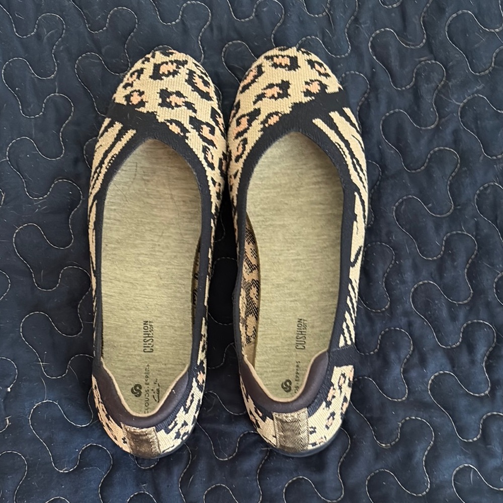 Clarks Black and Cream Patterned Flats